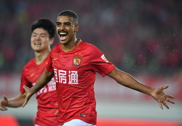  沃尔夫斯堡主场不敌斯图加特跌出前十  