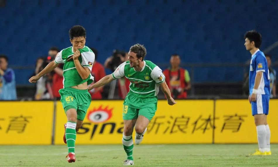  勒沃库森新援表现惊艳，首秀助攻帽子戏法  