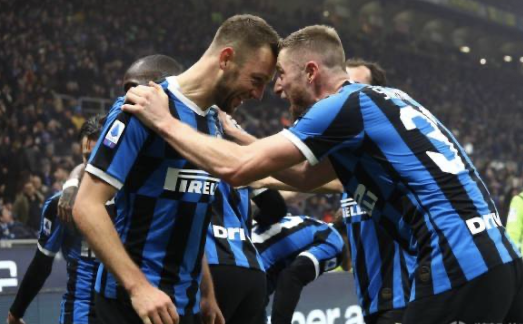  AC米兰德比战憾平，争四形势愈发胶着  