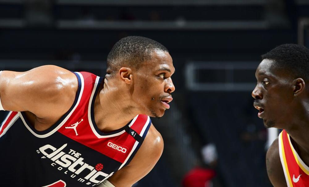  布伦森末节发威尼克斯逆转公牛结束连败